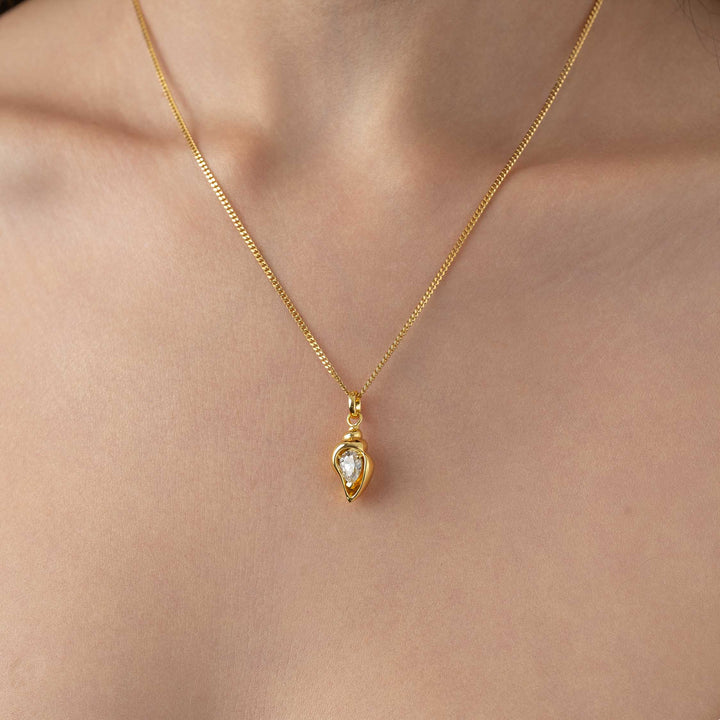 Golden Seashell Necklace
